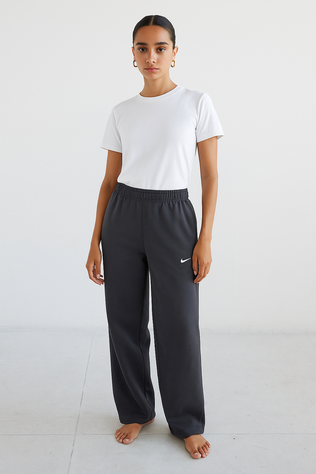 Nike Mirror Wide-Leg Sweatpants – Dark gray – Women