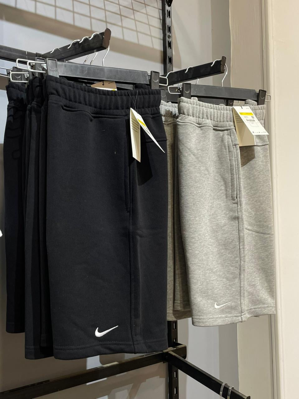 Nike Regular Fit Mirror Shorts – Light Gray