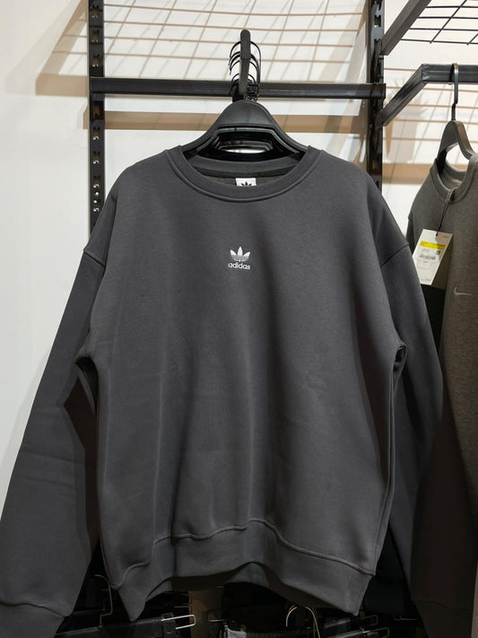 Oversized Essential Crewneck Sweatshirt – Everyday Streetwear Comfort