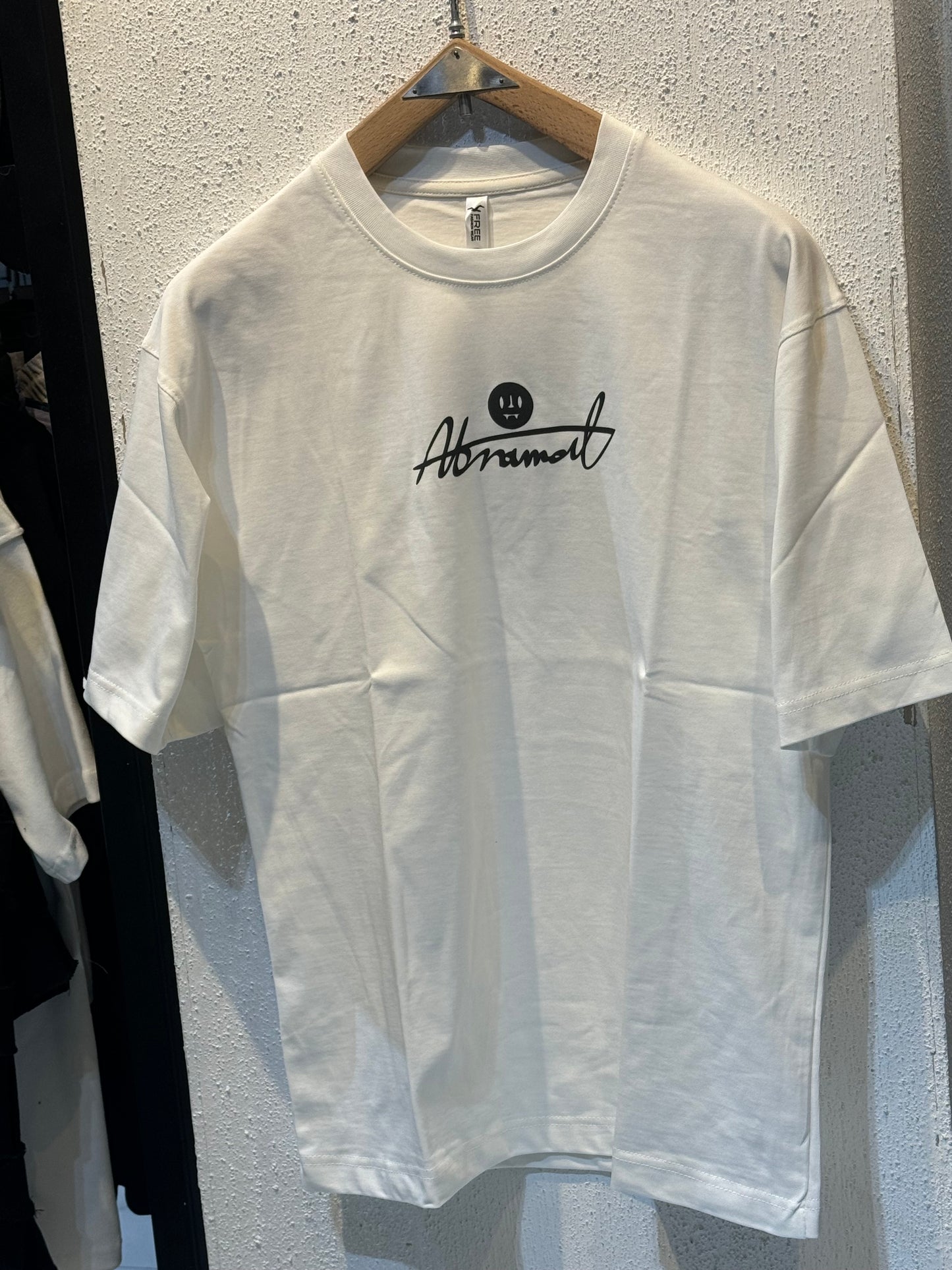 Abnormal Bear Graphic regular T-Shirt – Off White