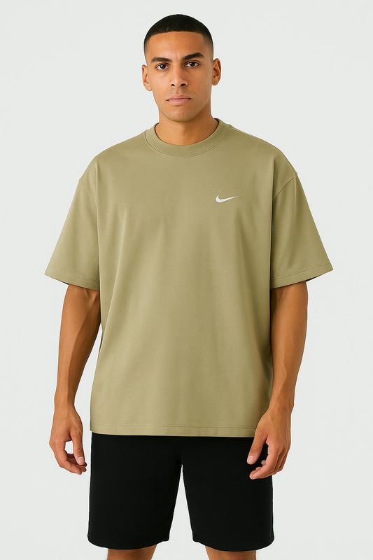 Nike Oversized Mirror T-Shirt – Kiwi