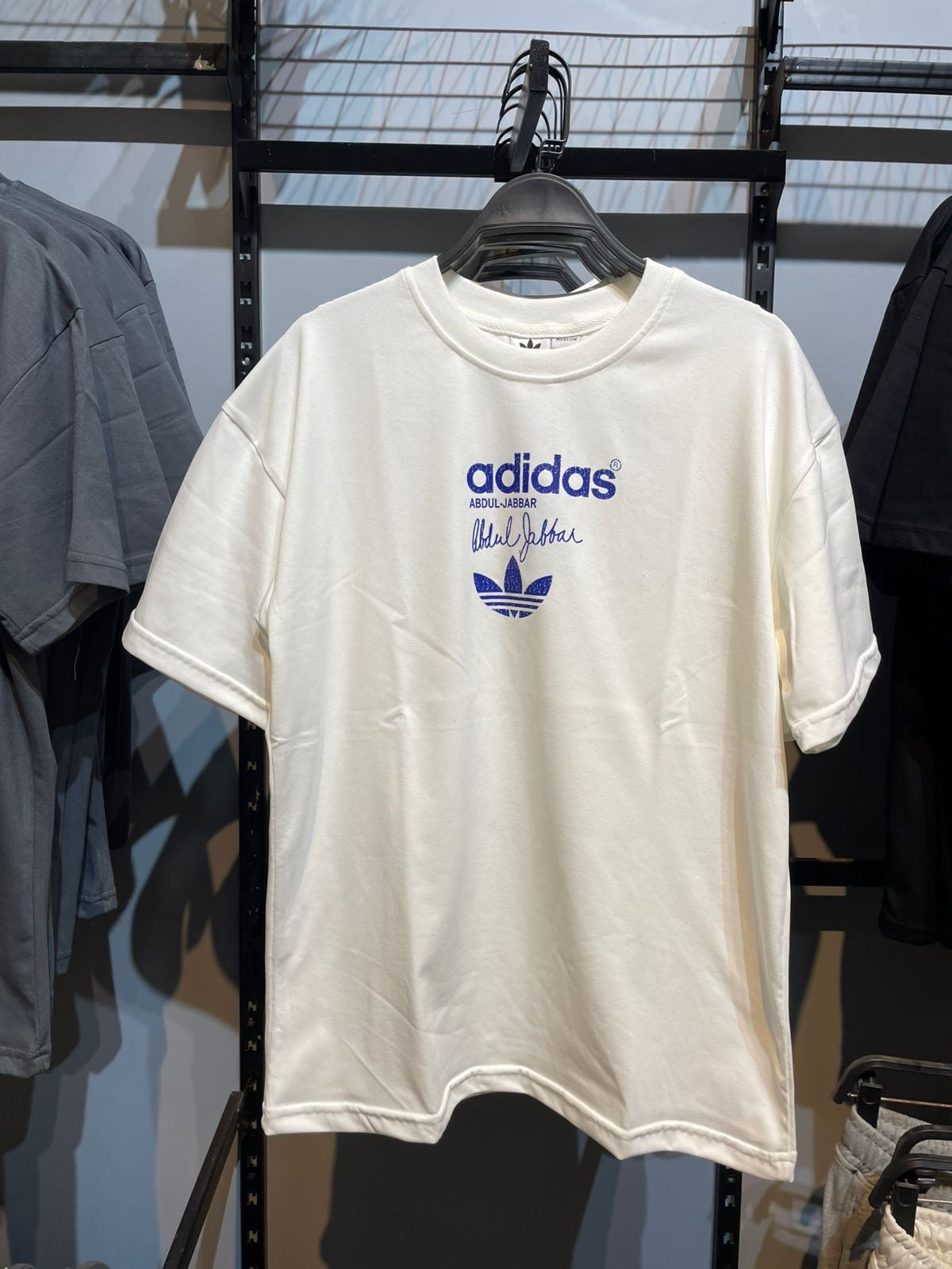 T-shirt Adidas Oversized Mirror – white