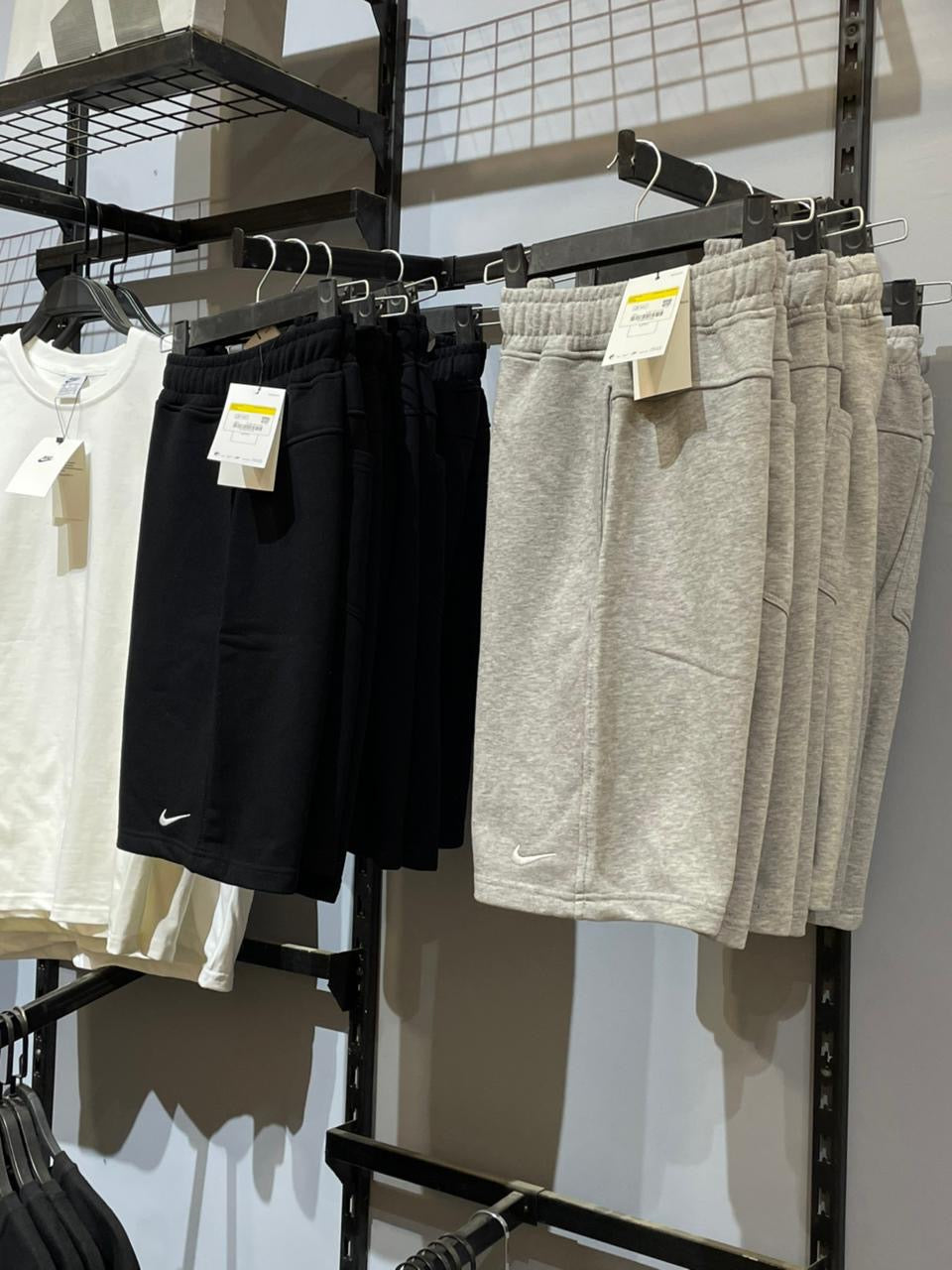 Nike Regular Fit Mirror Shorts – Light Gray
