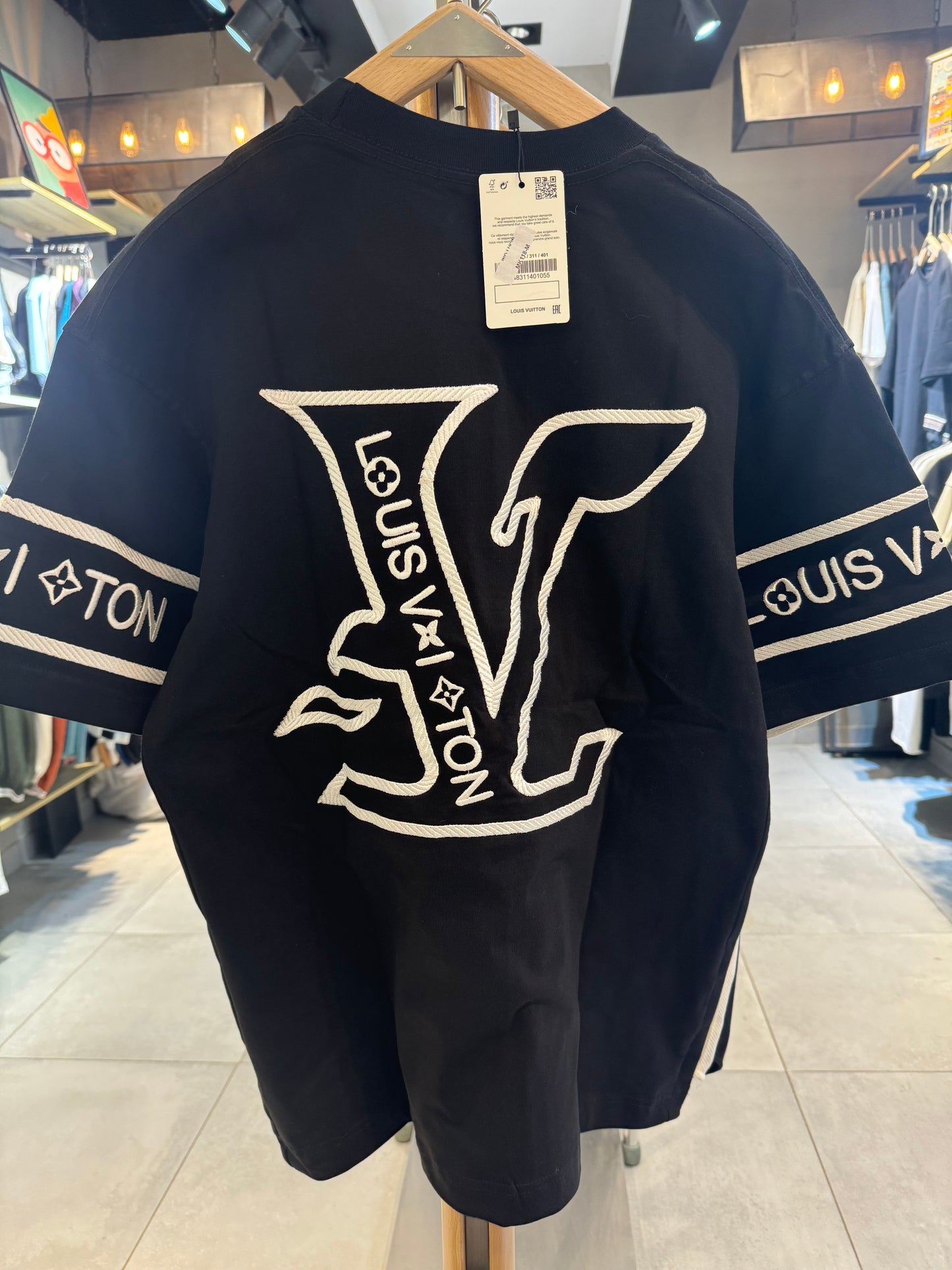 Louis Vuitton Black Rope-Textured LV Logo T-Shirt with Sleeve Branding