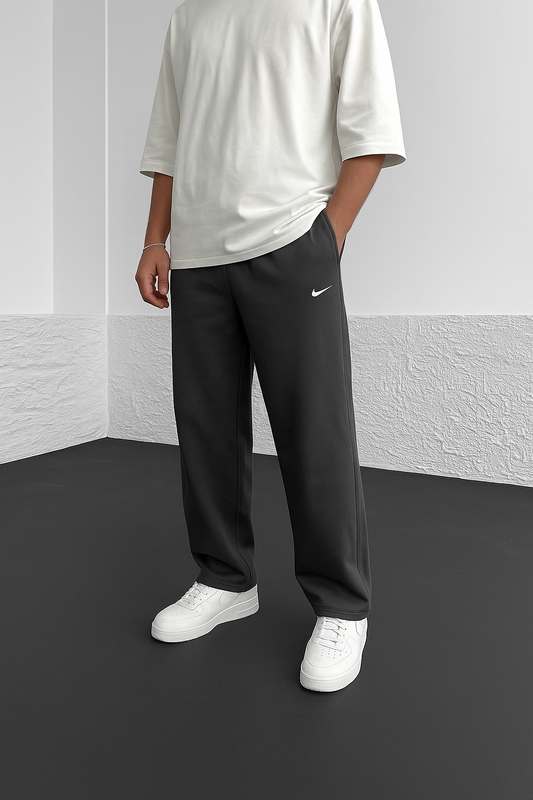 Nike Mirror Wide-Leg Sweatpants – Dark gray – men