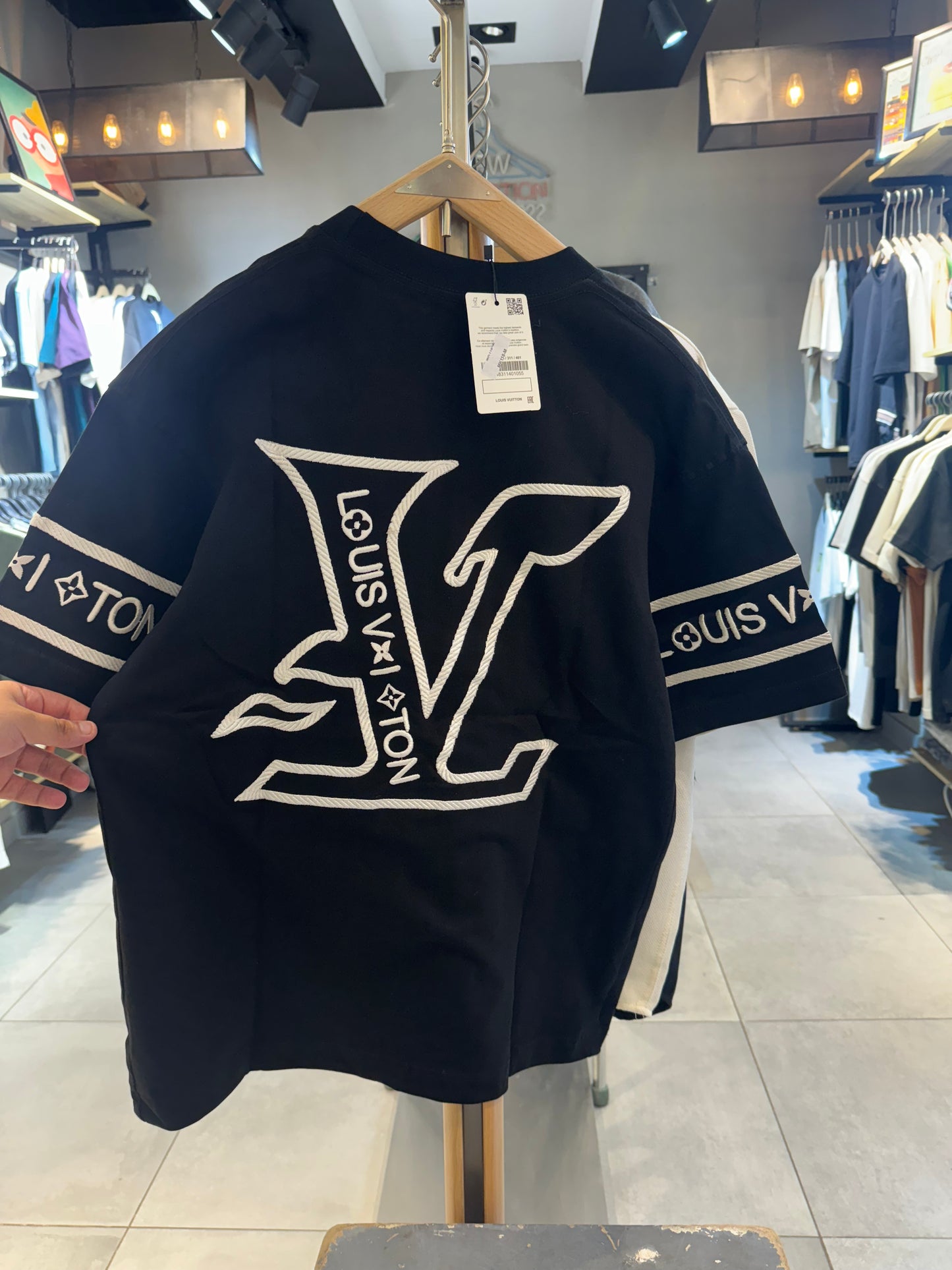 Louis Vuitton Black Rope-Textured LV Logo T-Shirt with Sleeve Branding