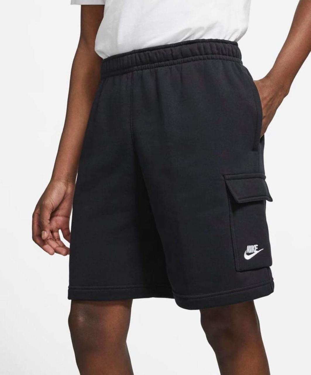 Nike Mirror Cargo Shorts – Regular Fit – Black
