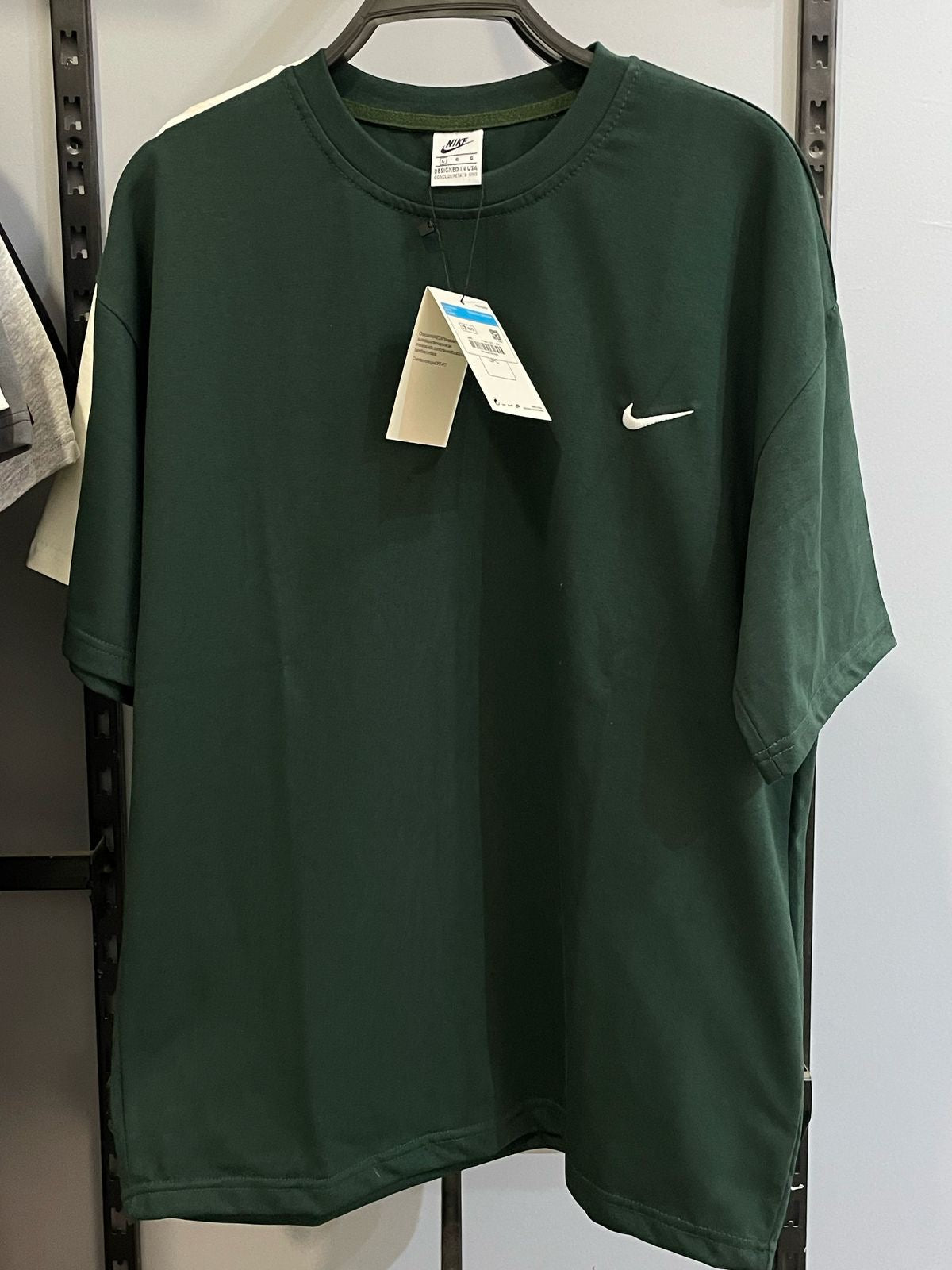 Nike Oversized Mirror T-Shirt – Olive Green