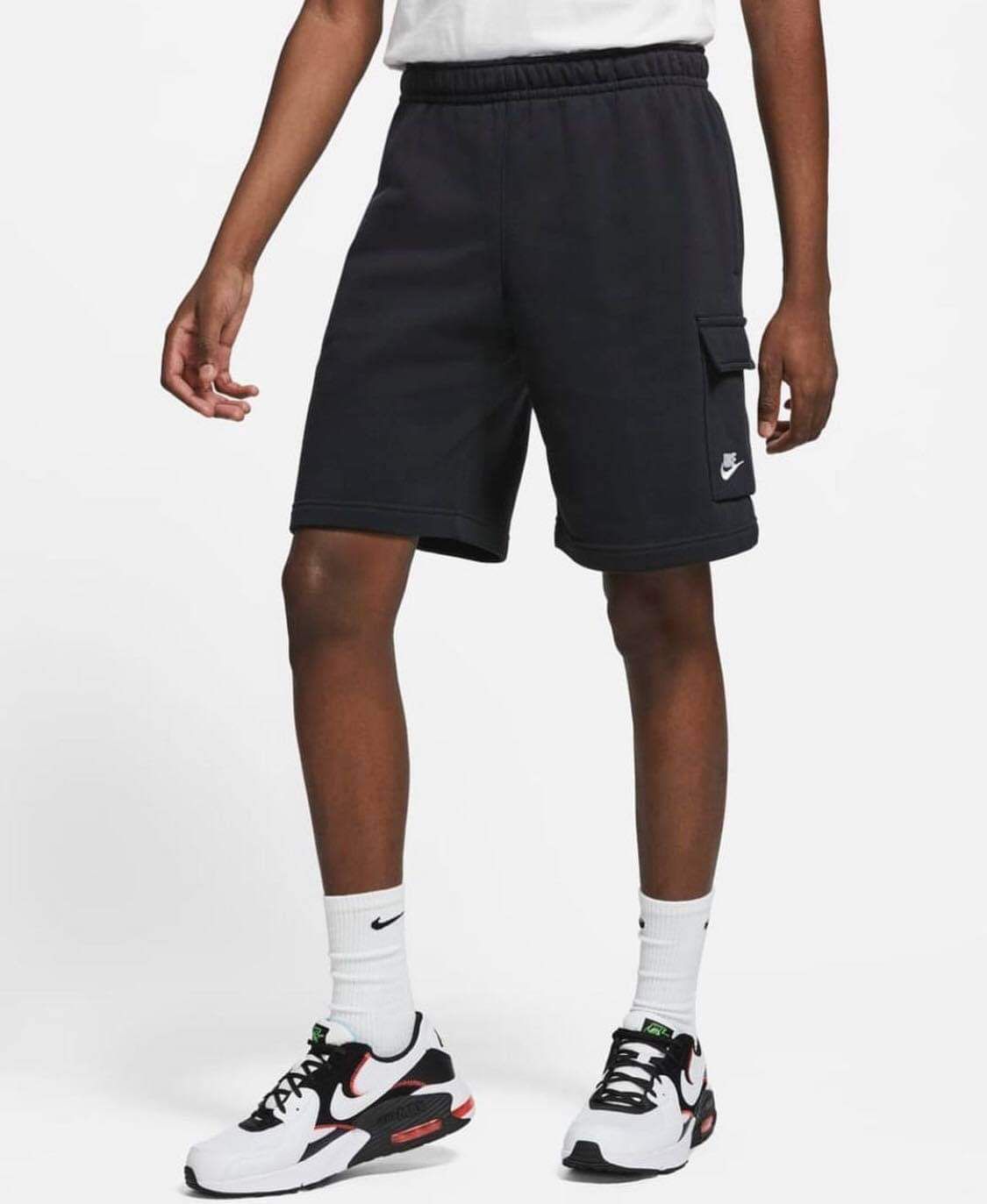 Nike Mirror Cargo Shorts – Regular Fit – Black