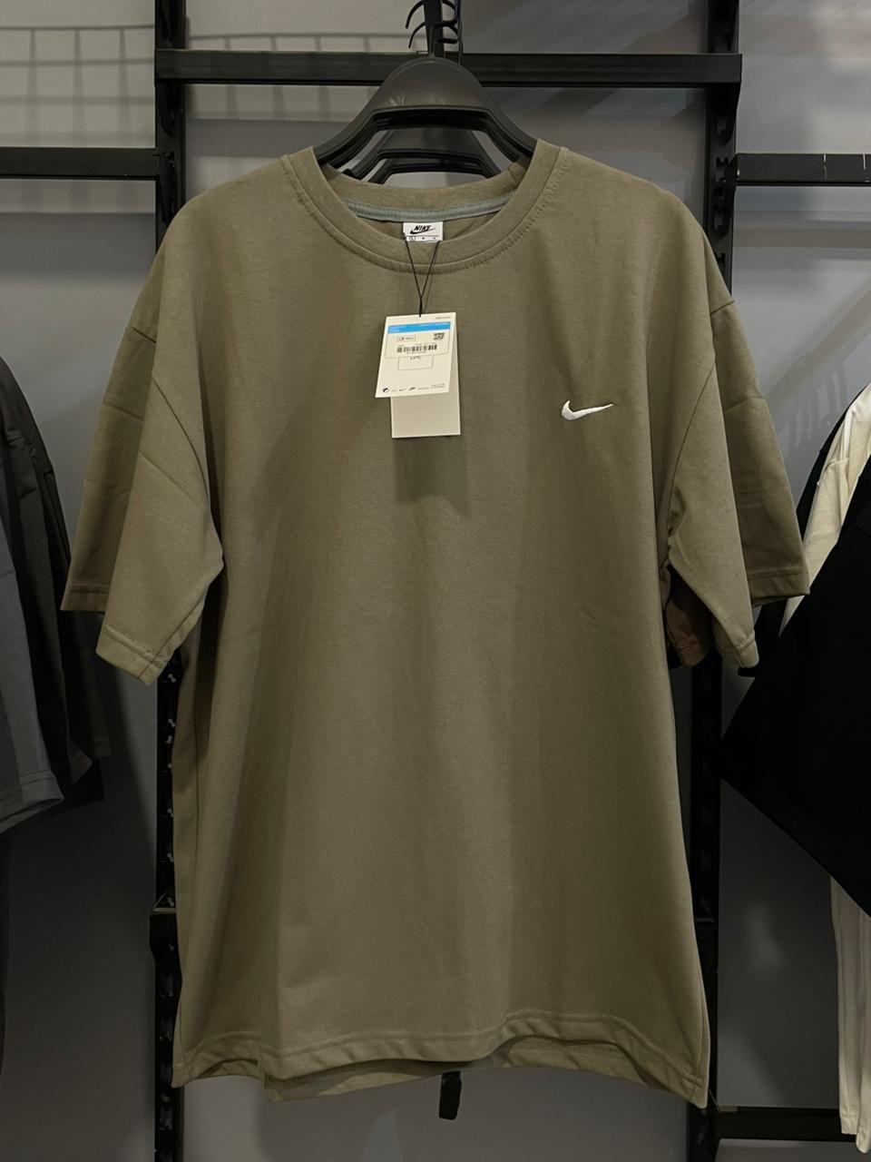 T-shirt Nike Oversized Mirror – iron