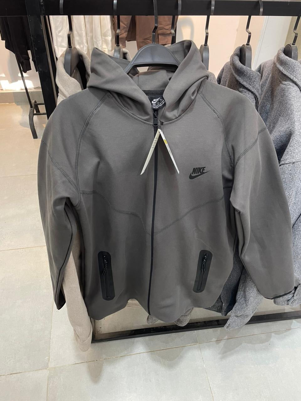Tech Fleece Style Tracksuit – Regular Fit Unisex