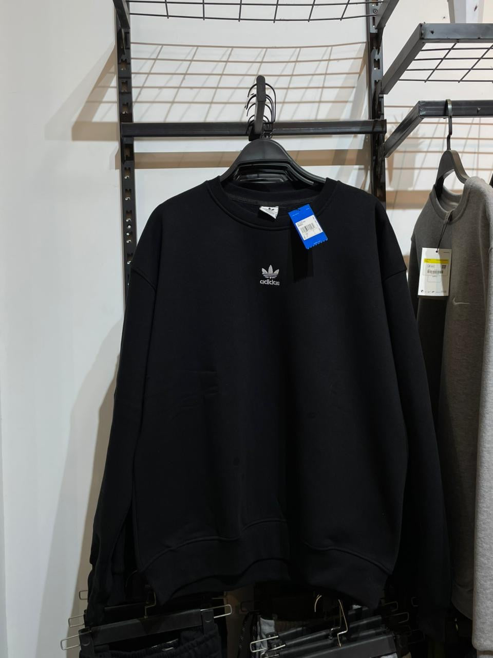 Oversized Essential Crewneck Sweatshirt – Everyday Streetwear Comfort