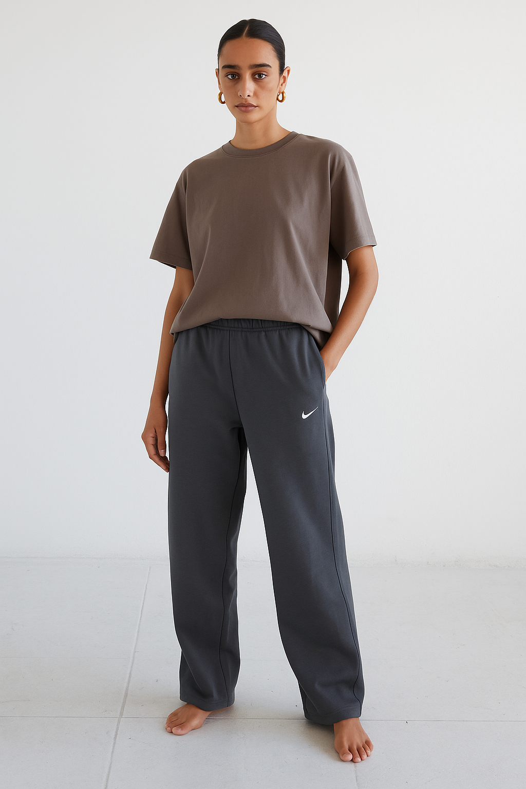 Nike Mirror Wide-Leg Sweatpants  Unisex – Dark gray
