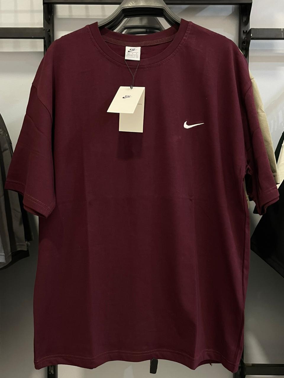 T-shirt Nike Oversized Mirror – Burgundy