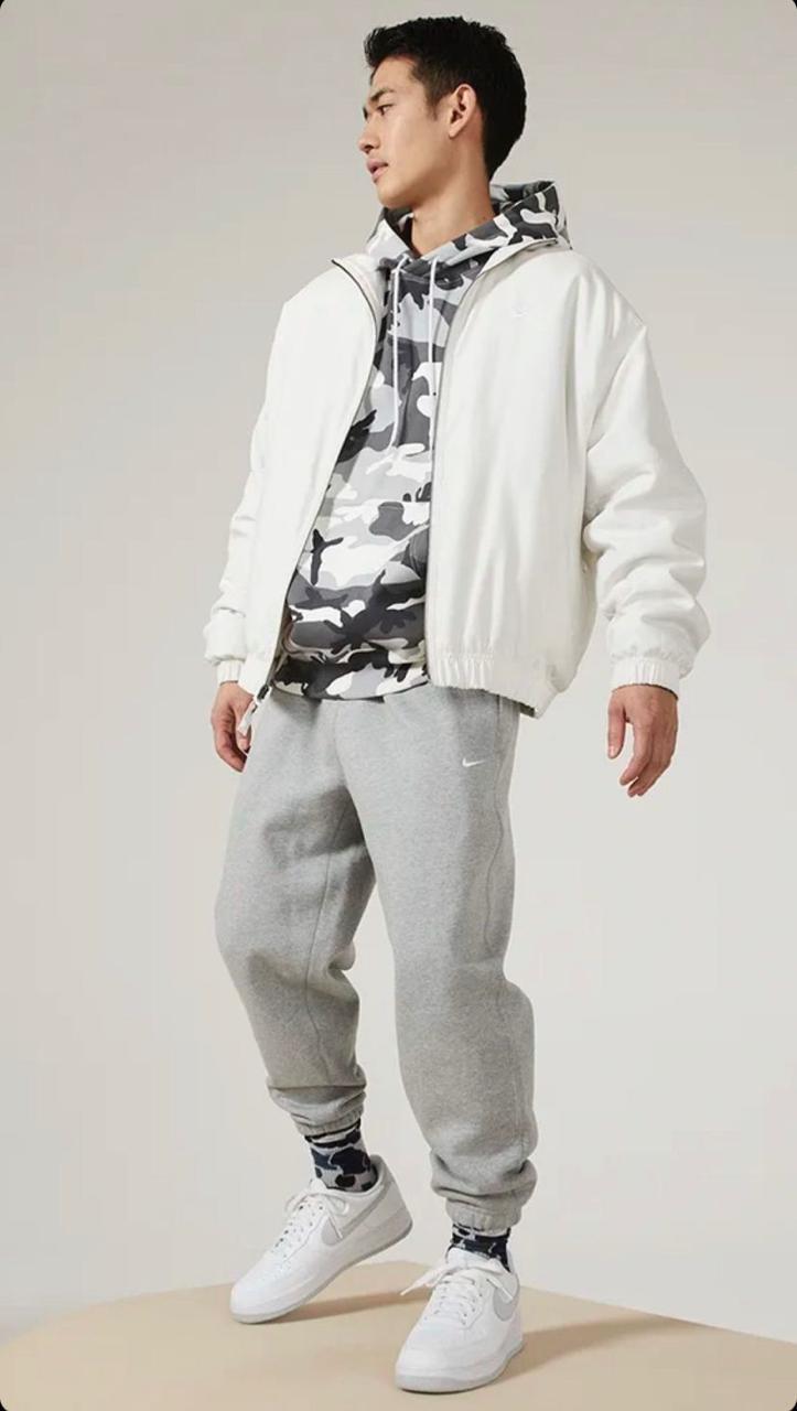 Nike Mirror Regular Fit Sweatpants – Light Gray